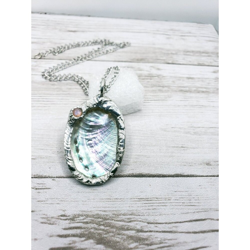 Abalone and moonstone crystal necklace handmade - Picture 6 of 12
